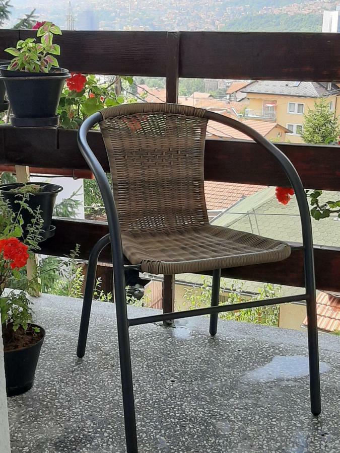 Guesthouse Hill SJJ Buitenkant foto